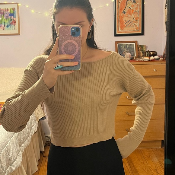 Aritzia Sweaters - Aritzia Tan Babaton Sweater